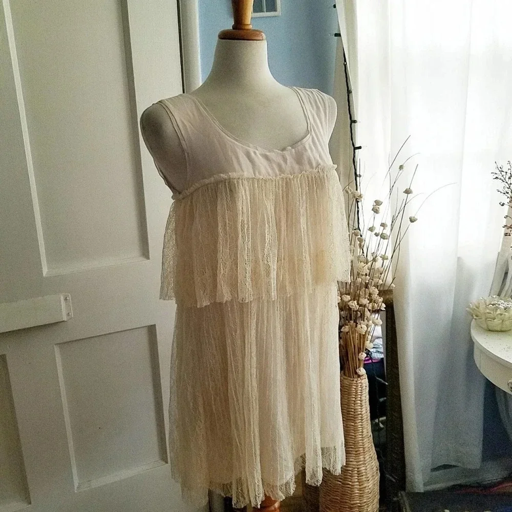 MM Couture Top / Pale Pink Lace Tunic / Size Small